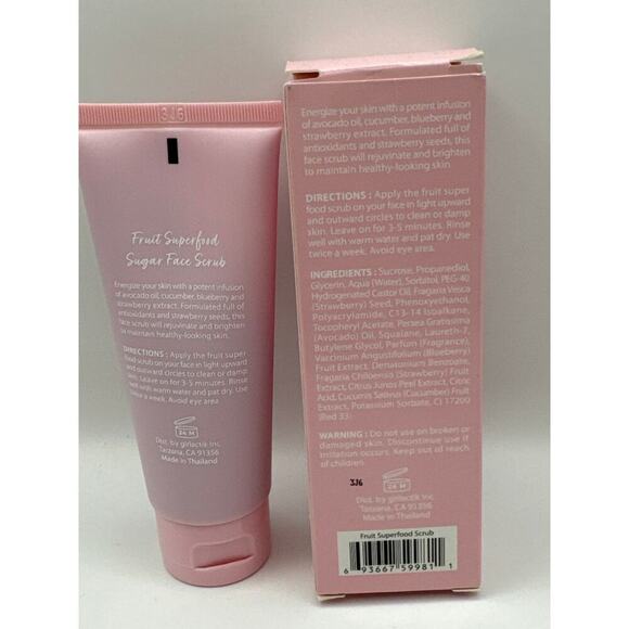 Girlactik Fruit Superfood Scrub + Rose oil Petal Gloss BNIB - Picture 8 of 12